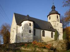 File:Podhrad 2008-10-13 (church).JPG