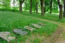 Hbitov v zanikl osad jezd.jpg