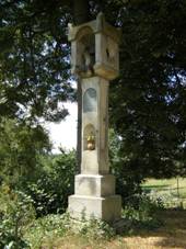 Rejkovice (Louovice pod Blankem) view03.jpg