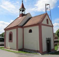 Kladrubce - kaple sv. Anny.JPG