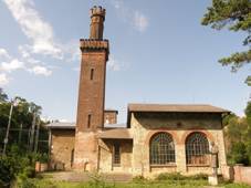 Klamova hut (Blansko) 2.JPG