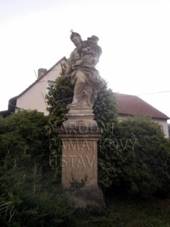 1000130312 - socha Panny Marie