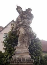 1000130312 - socha Panny Marie