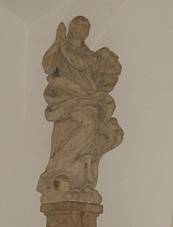 Socha Panny Marie, Boskovice, 2.JPG