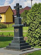 https://upload.wikimedia.org/wikipedia/commons/thumb/7/7c/Zvonice%2C_Bukov%C3%A1%2C_okres_Prost%C4%9Bjov_%2802%29.jpg/800px-Zvonice%2C_Bukov%C3%A1%2C_okres_Prost%C4%9Bjov_%2802%29.jpg