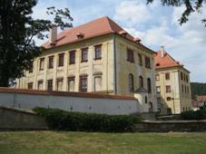 Zmek Kuntt, horn zmek.JPG