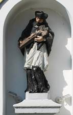 Laany, kaple sv.  Jana Nepomuckho (2017-10-01; 02) .jpg