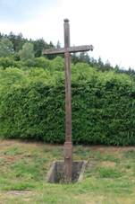 Lysice, kÅ™ÃÅ¾ v Å½erÅ¯tskÃ (6361).jpg