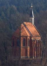 Kaple sv. Anny v ebetov, pohled zezadu.JPG