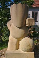 Socha u kostela, Vsky, okres Blansko.jpg