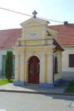 Brno-Chrlice - kaplika v Zmeck ulici.jpg