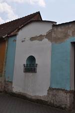 Doln�-Kounice-kapli�ka-ve-zdi2013a.jpg