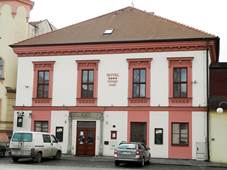M욝ansk� d�m - Doln� Kounice Masarykovo n. 63-5.jpg