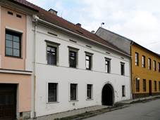 M욝ansk� d�m - Doln� Kounice Tov�rn� 125-7.jpg