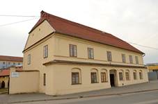 Krumlovsk� 8 - Ivan�ice.JPG