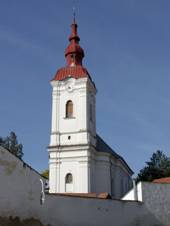 Modice - kostel sv Gotharda obr1.jpg