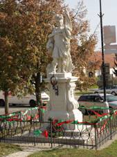 Modice - nmst Svobody, sv Florin.jpg