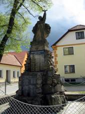 Stelice, pamtnk obtem svtovch vlek (2).jpg