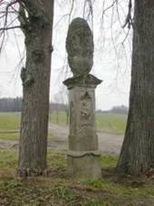 http://www.collegium.cz/pamatky-databaze/krizky/img/fotky/Bohdasin/nahledy/tm-bh_04_01.jpg