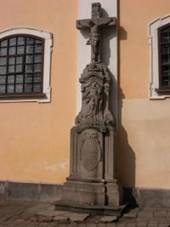 http://www.collegium.cz/pamatky-databaze/krizky/img/fotky/Broumov/nahledy/br_07_01.jpg