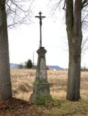 http://www.collegium.cz/pamatky-databaze/krizky/img/fotky/Broumov/nahledy/br_03_01.jpg
