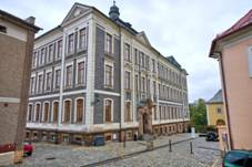 Gymn�zium Broumov � Wikipedie
