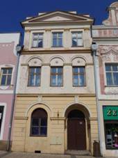 Broumov m욝ansk� d�m M�rov� n�m. 122.JPG