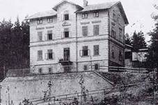 http://www.zivefirmy.cz/media/fotos/225031/hejtmankovice_max57392.jpg