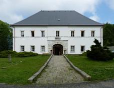 Skly, okres Nchod - zmek.JPG