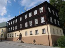 Po�ta a l�ze�sk� d�m Opava