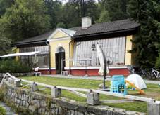 Karlova Stud�nka-sklen�k.jpg
