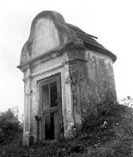 http://znicenekostely.cz/image.php?id=125711&h=800