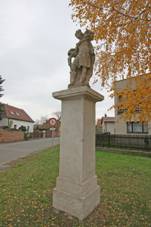 Socha sv. Florina (Chotusice).JPG