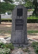 Doln Buice (Vrdy) - pomnk padav obr01.jpg