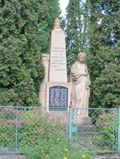 Kraskov pomnk padlch.JPG