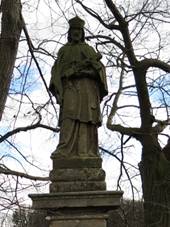 Krchleby, socha svatho Jana Nepomuckho u silnice na Souov.jpg