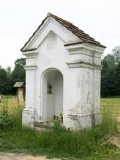 Kaplika v jin sti Skalice u esk Lpy (Q62075728).jpg