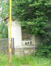 Kaplika v severn sti Skalice u esk Lpy (Q80437431) 01.jpg