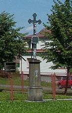 https://upload.wikimedia.org/wikipedia/commons/thumb/a/ae/B%C5%99ehov_-_kaple.jpg/1024px-B%C5%99ehov_-_kaple.jpg