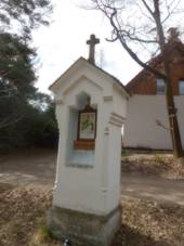 Kov cesta Dunajovick hora 13.jpg