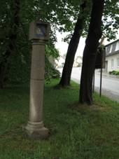 Trhov Sviny, bo muka na Trocnovsk ulici.JPG