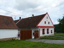 Staven p. 1 datovan letopotem 1911 s prvky selskho baroka