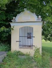 Dobice - vklenkov kaplika (kaplika sv. Veroniky).jpg
