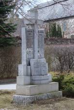 Doln Tebonn, pamtnk.jpg