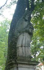 Socha sv. Jana NepomuckÃho v parku na nÃ¡m›stÃ, HornÃ PlanÃ¡.jpg