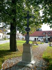 Rjov (Zlat Koruna), kek 02.jpg