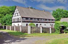 Horka venkovsk staven.jpg