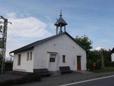 Kohoutov pozarni zbrojnice klub.jpg