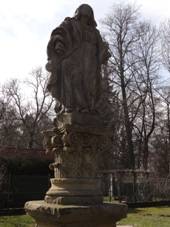 Male - socha Panny Marie (1).JPG