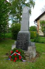 Pocatky (Chotebor), pomnik 01.jpg